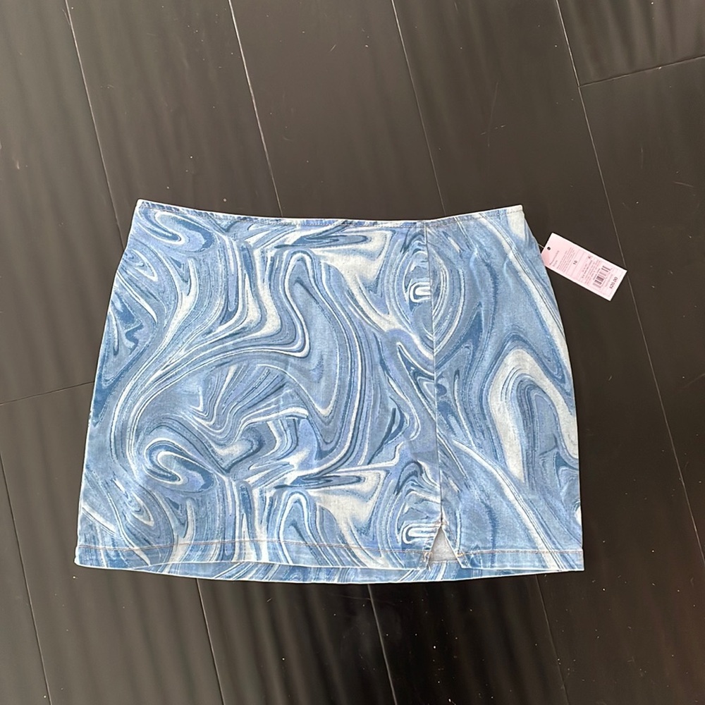 Target brand mini jean skirt